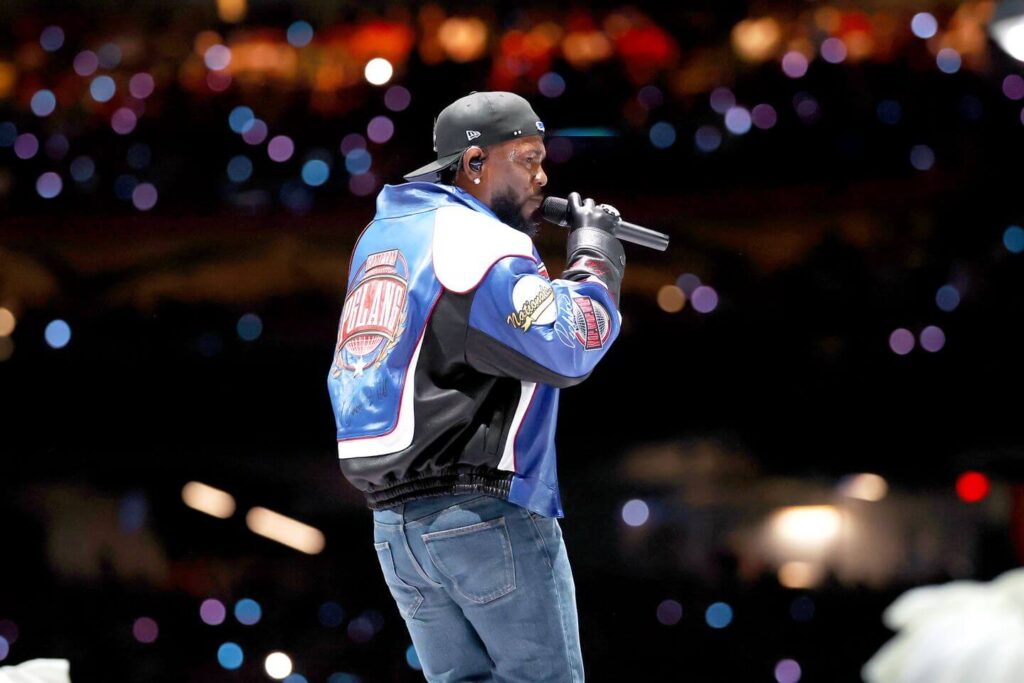 Kendrick Lamar's Super Bowl halftime show: Bootcut jeans, Serena Williams, song reactions